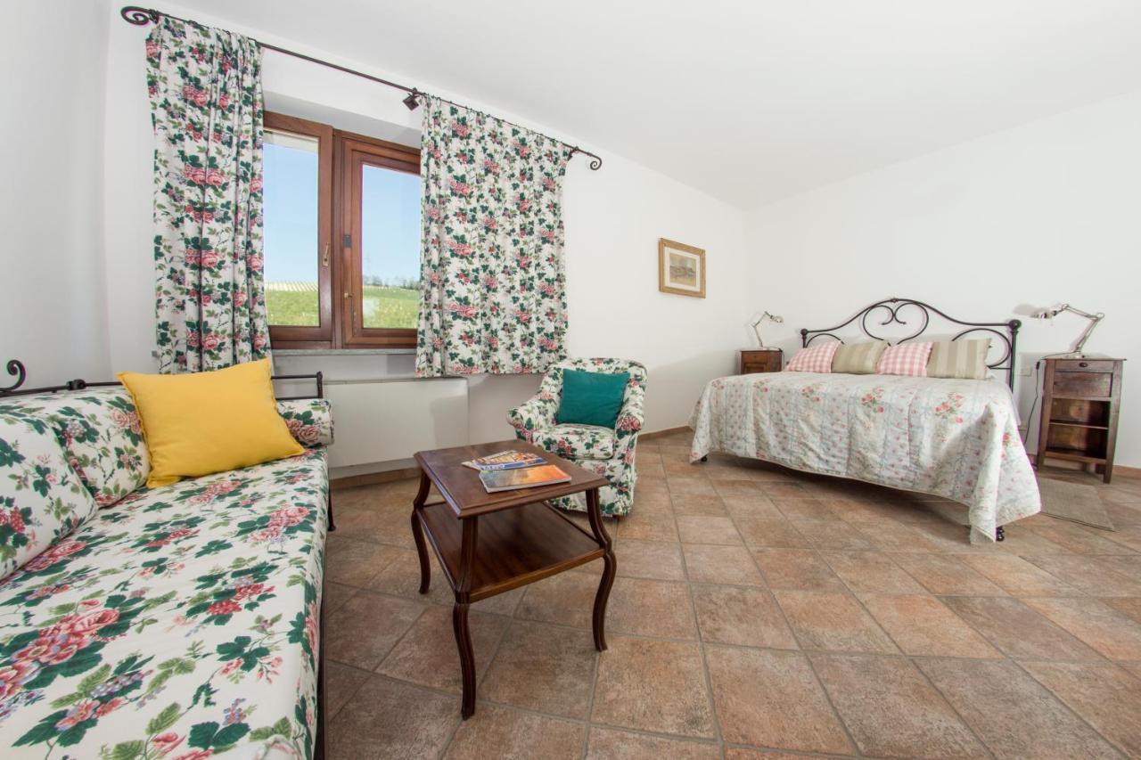 Villa Cascina Dani à Agliano Terme Extérieur photo